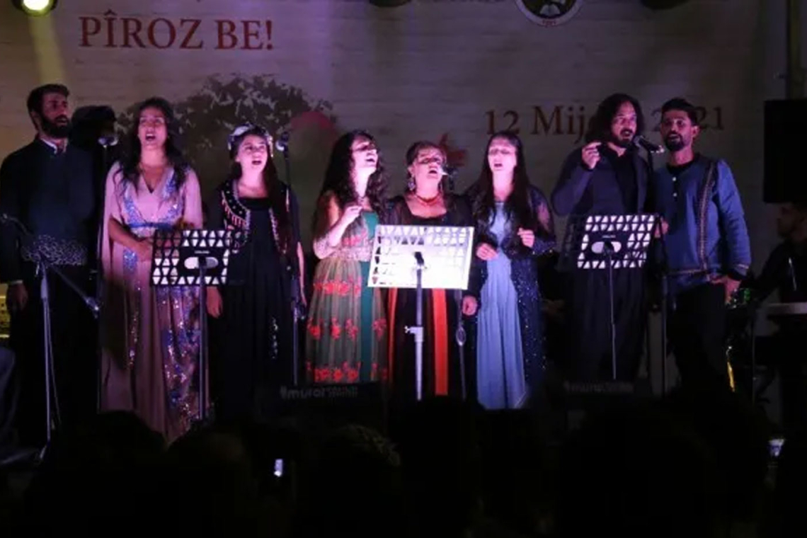 Mahkeme Kürtçe konser yasağını hukuka aykırı buldu