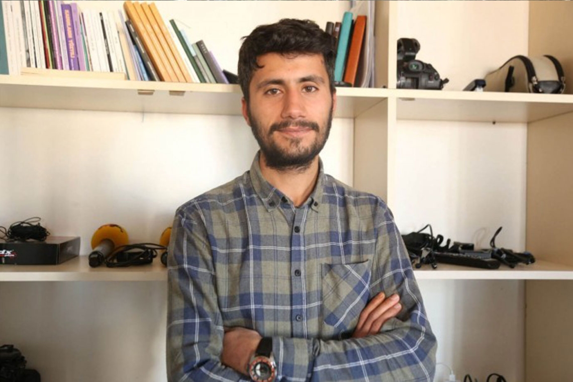 ‘Gazeteciyi darp eden polisler, gazeteciden şikayetçi oldu’