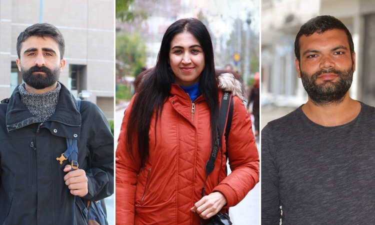 Üç gazeteci 24 gün sonra 'şehir dışına çıkış yasağı' ile tahliye edildi