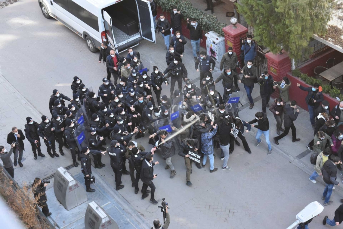 Ankara’daki Boğaziçi protestosu nedeniyle yargılanan 13 kişi beraat etti