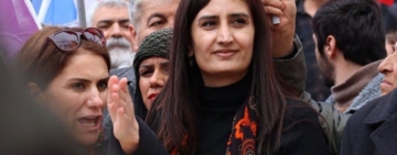 Court sentences dismissed mayor Birsen Orhan to five months in prison over protest remarks