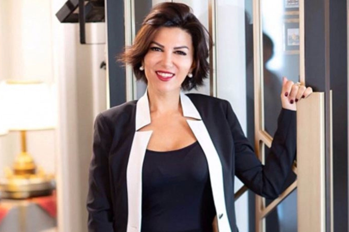 Journalist Sedef Kabaş's trial for &quot;insulting the president&quot; postponed