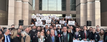 İstanbul Barosu davasında avukatların yokluğunda karar açıklandı: Yönetim kurulunun görevine son verildi 