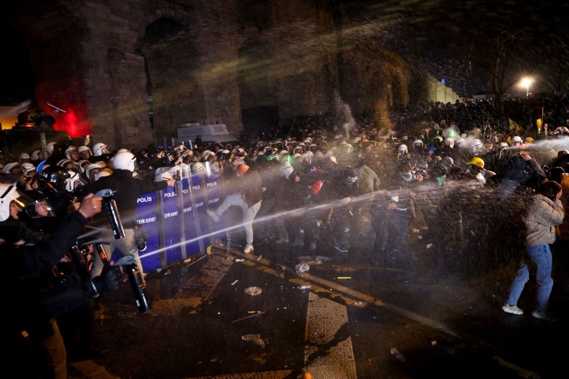 Journalists targeted, beaten by police during protests in Istanbul’s Saraçhane district