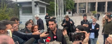İsveçli gazeteci Joakim Medin’e “Cumhurbaşkanına hakaret” davasında 11 ay 20 gün hapis cezası: Ceza ertelendi, tahliyesine karar verildi