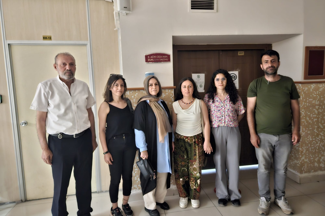 Tutuklu gazeteci Öznur Değer ilk duruşmada tahliye edildi