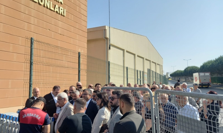 İmamoğlu ikinci kez hâkim karşısına çıktı: Savcı üç ayrı suçtan ceza istedi 