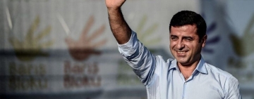 Selahattin Demirtaş'ın Diyarbakır'da yargılandığı davada istinaf mahkemesi kararları beklenecek