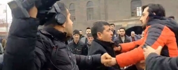 Rûdaw TV ekibine saldıran kişi hakkındaki takipsizlik kararı kaldırıldı, dava açıldı