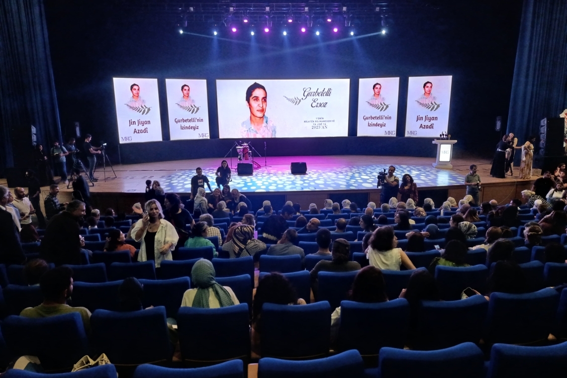 Gurbetelli Ersöz Women's Journalism Awards honor pioneering women reporters in Diyarbakır