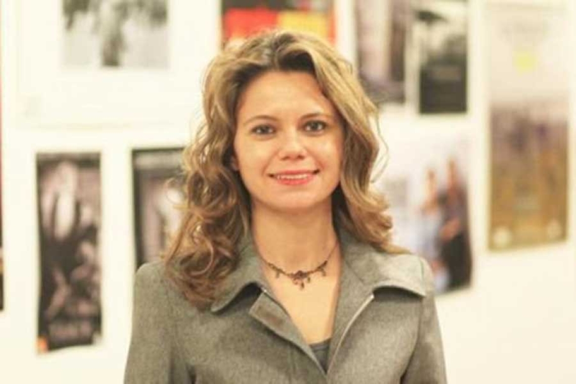 The compensation lawsuit filed by Serhat Albayrak against academic and writer Ceren Sözeri has been postponed