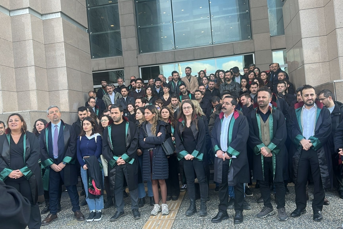 Verdict in the case against ÖHD lawyers and TUAD members in Istanbul: Prison sentences for 28 defendants, 11 acquitted