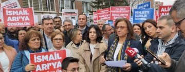 Gazeteciler Arı ve Uludağ için Ankara'da ortak açıklama okundu: “Gazeteciler düşman değildir, bu hukuktan vazgeçilmelidir”