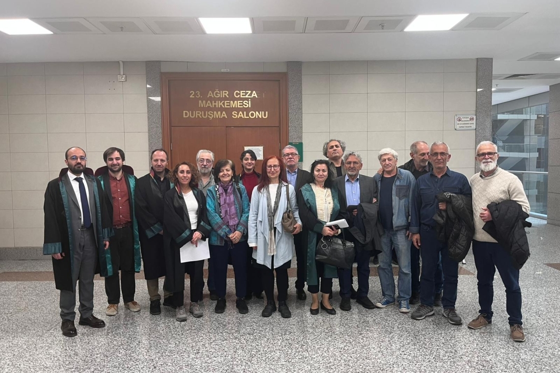 Court acquits journalist Ender İmrek and five others in HDK case