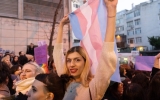 Trans aktivist İris Mozalar 8 Mart’ta ‘zıplamak’ suçlamasıyla yargılanıyor